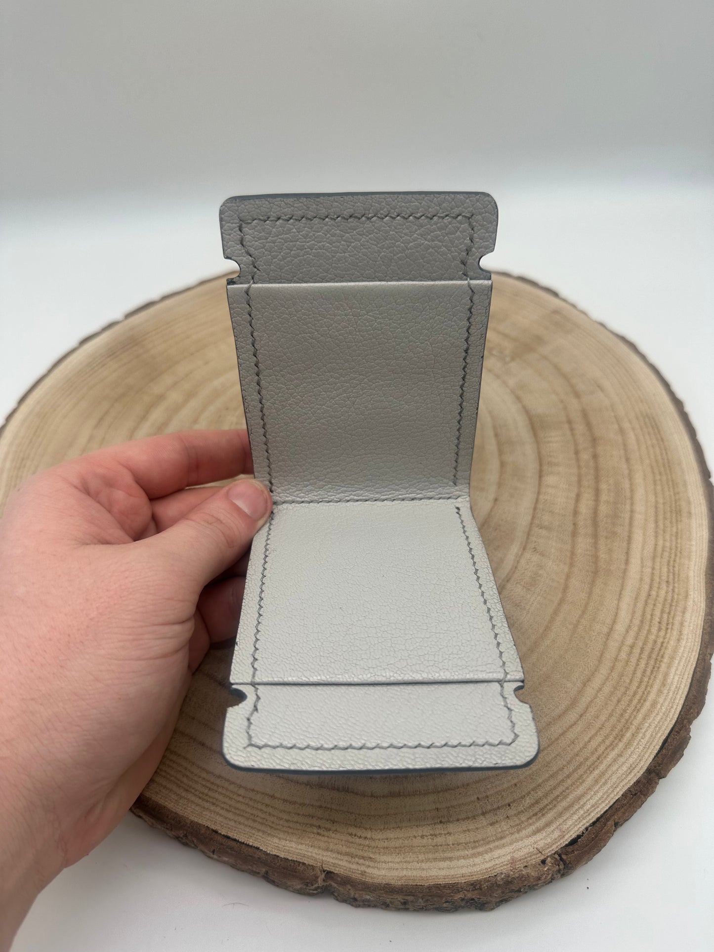 Ostrich Cash Cover Wallet: Nardo Gray